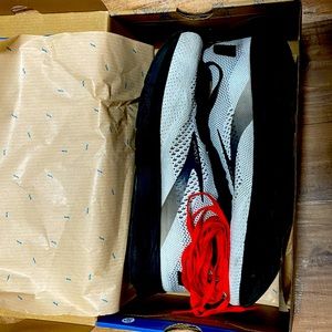 Brooks Revel 4 Running Shoes